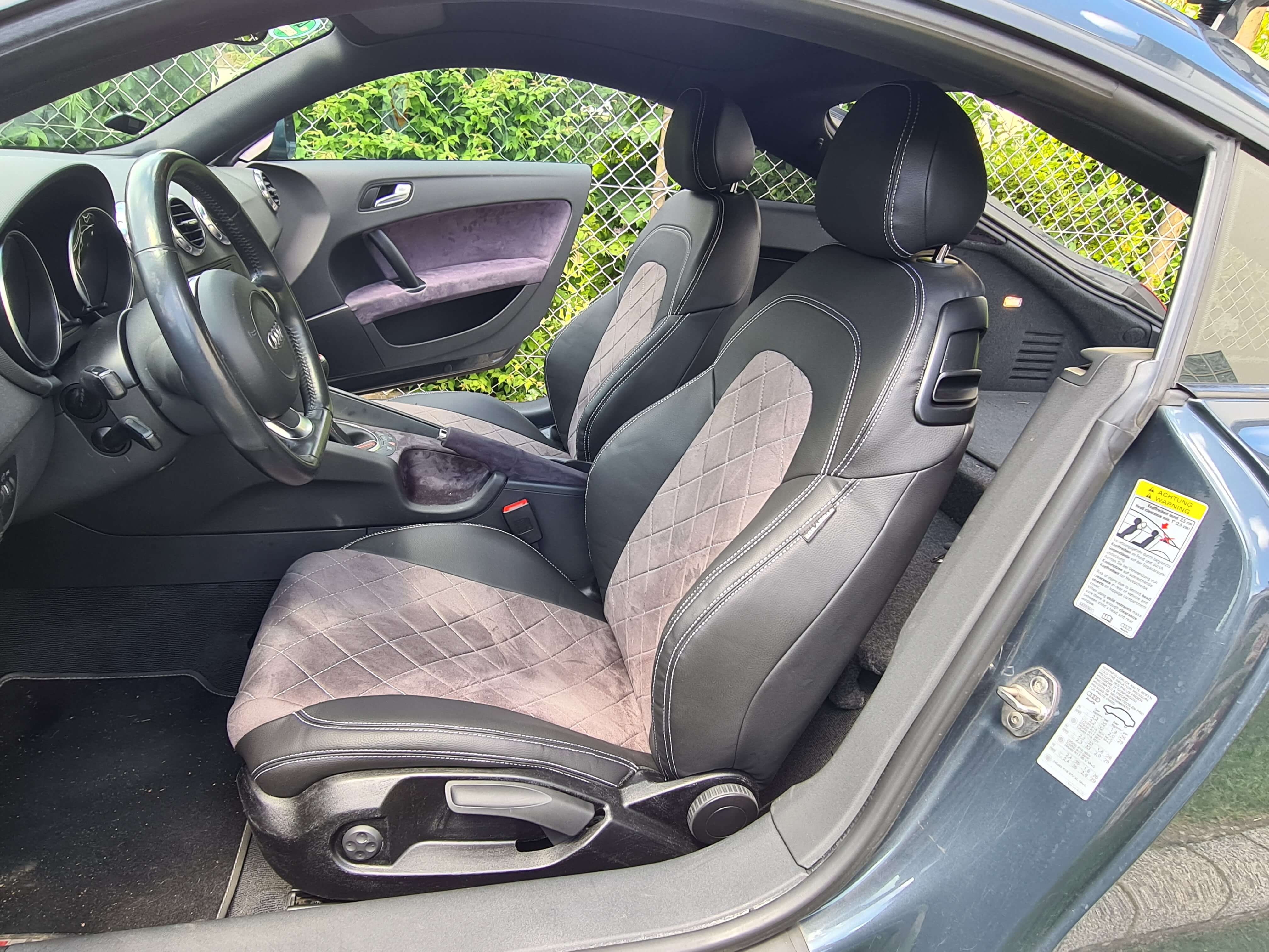 Audi Tt 8j Sitzbezuege Rautenmuster Lederlook