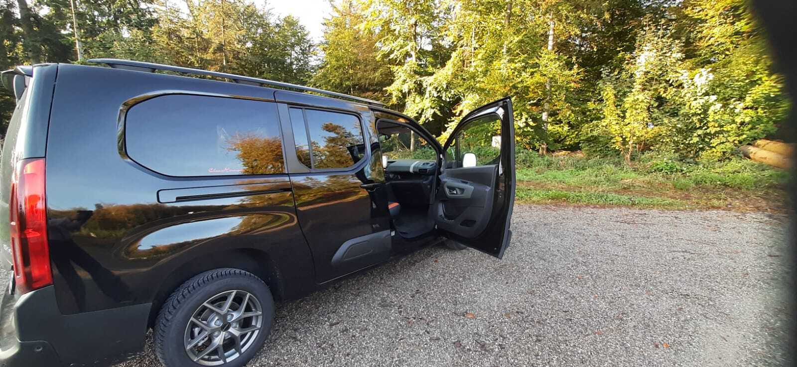 Citroen Berlingo Kundenprojekt Autositzbezuege