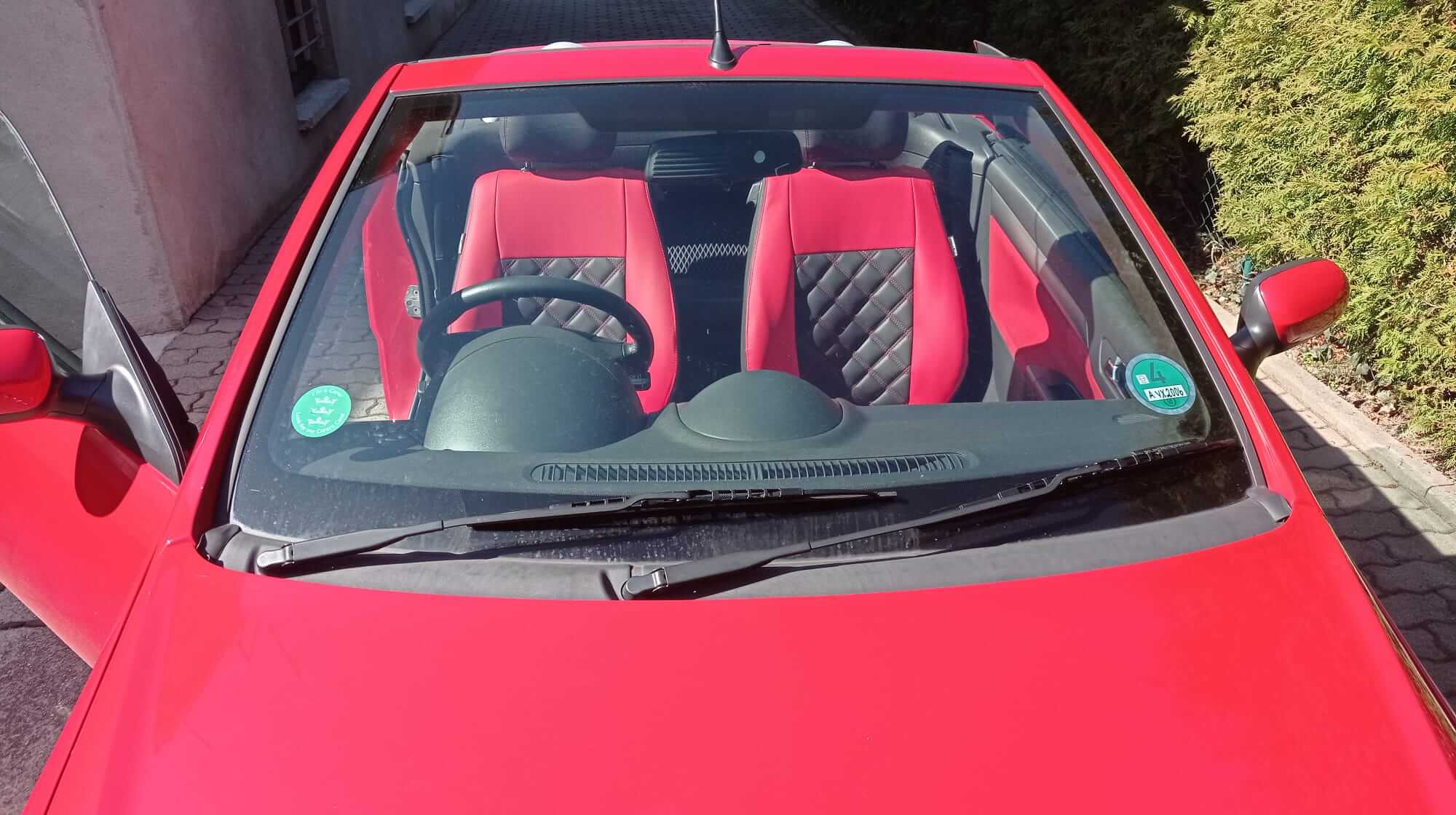 Opel Tigra Cabrio Autositzbezuege Frontansicht