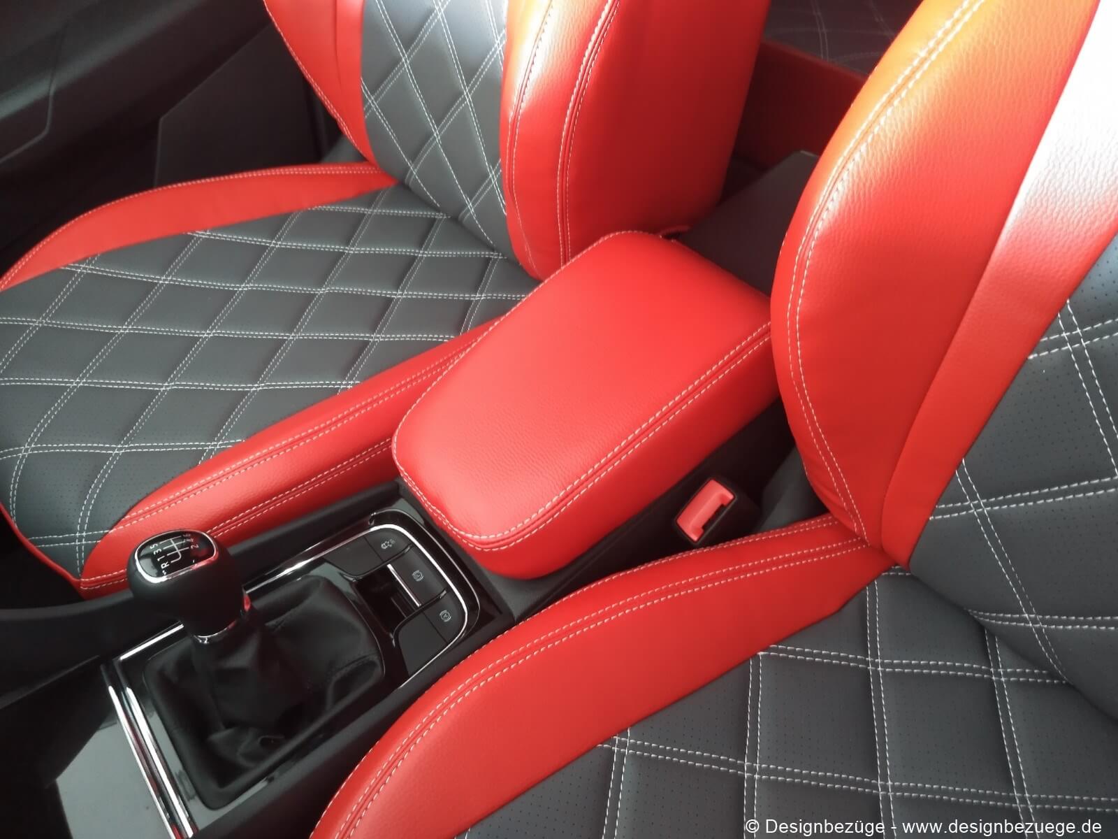 Skoda Karoq Sitzbezuege Rot Schwarz Rautensteppung