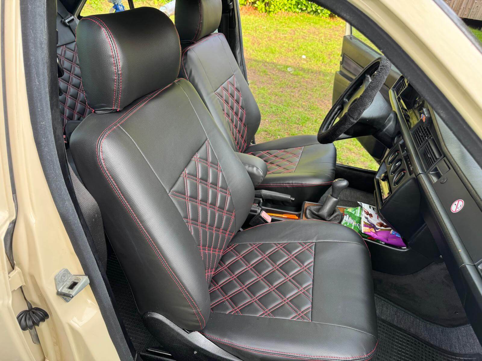 Mercedes W201 Sitzbezuege Nach Mass Vordersitze