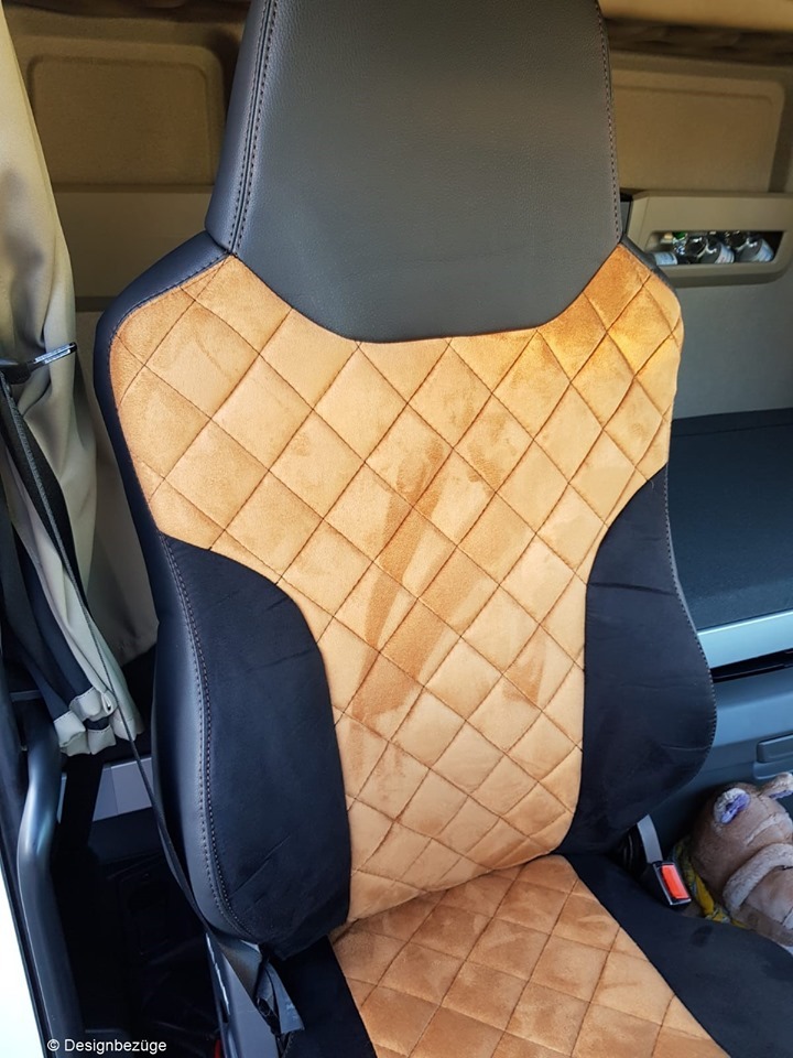 Man Tgx Sitzbezuege Lkw Braun Schwarz Steppung Fahrersitz