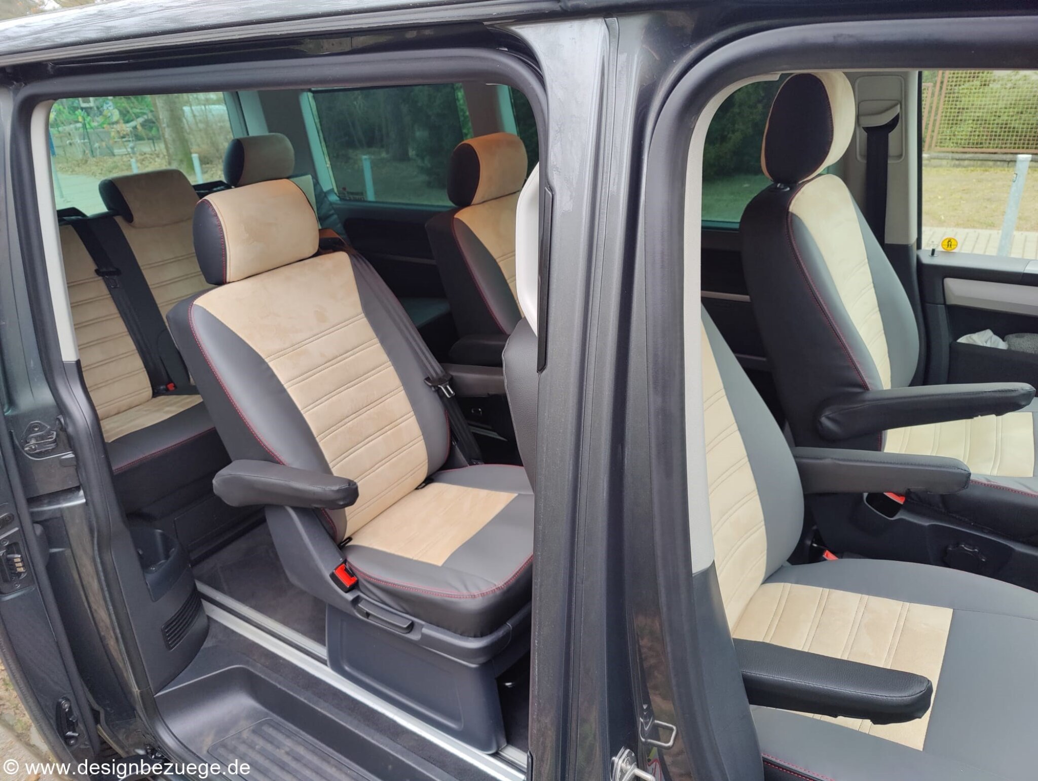 Vw T6 Sitzbezuege Beige Schwarz Kunstleder Stoff Massanfertigung