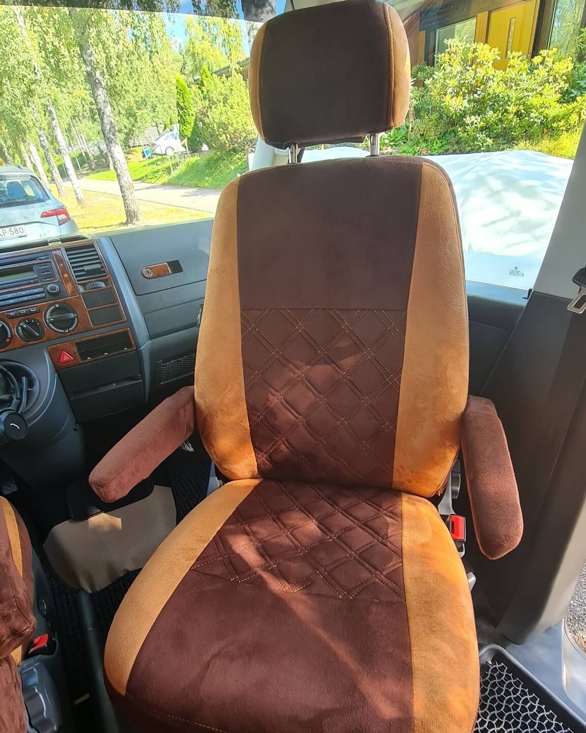 Vw T5 Sitzbezuege Braun Beige Alcantara Look Beifahrersitz