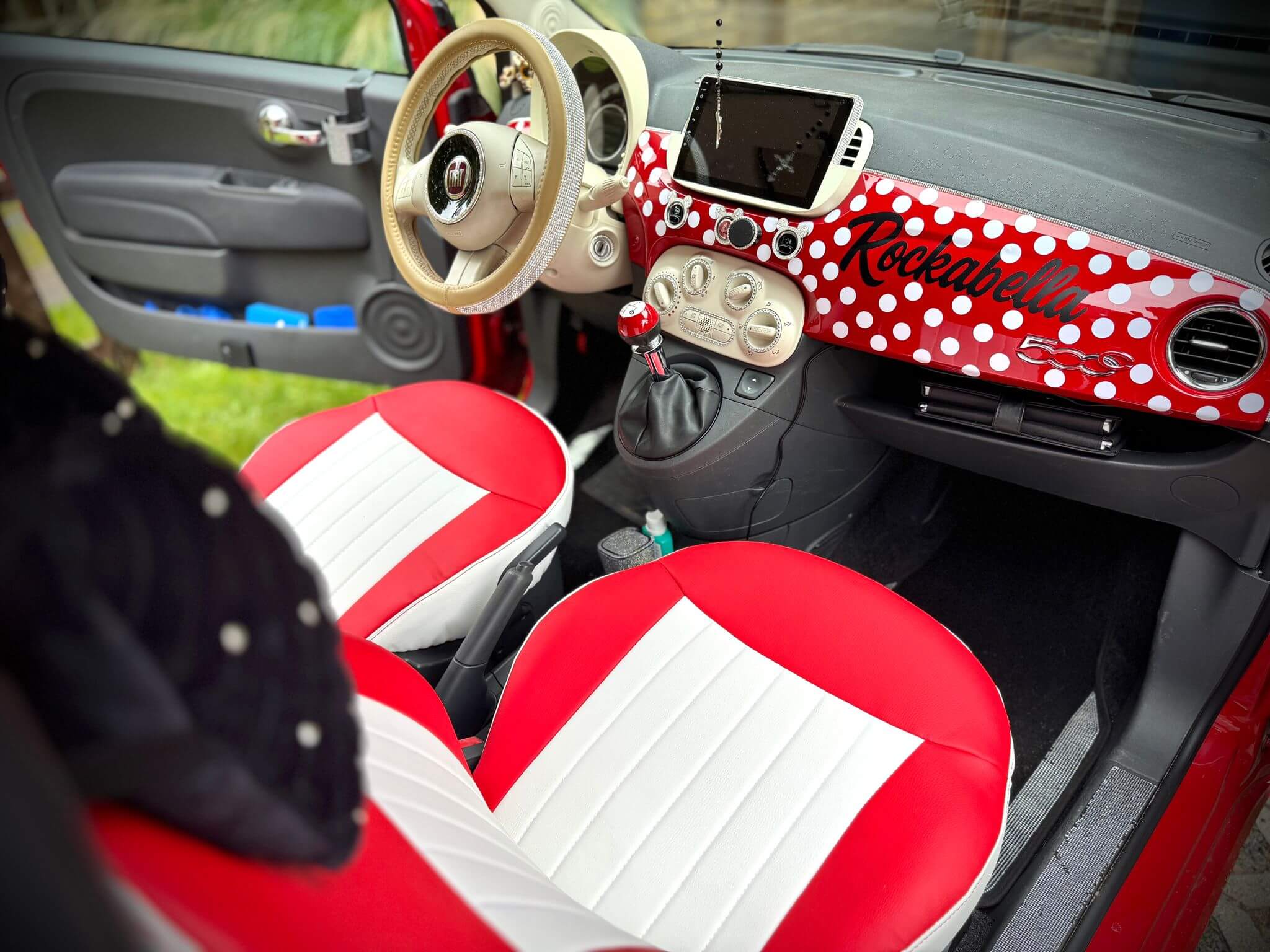 Fiat 500c Passende Autositzbezuege