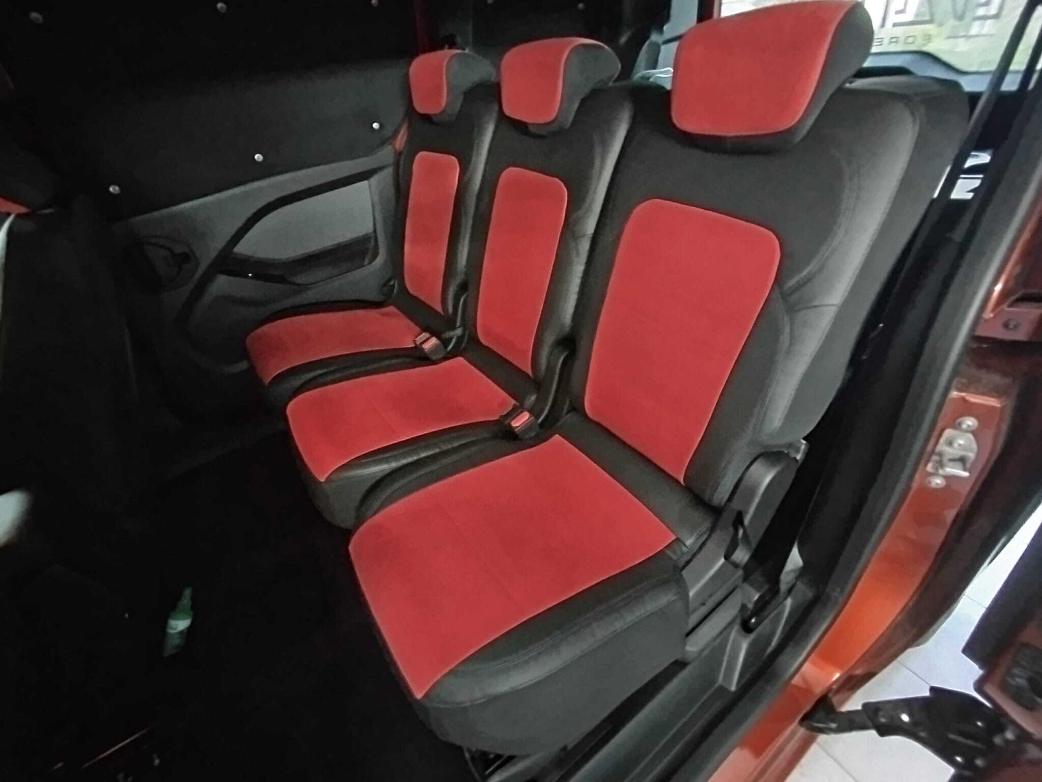Nissan Townstar Ruecksitzbank Sitzbezuege Antarrlook Lederlook