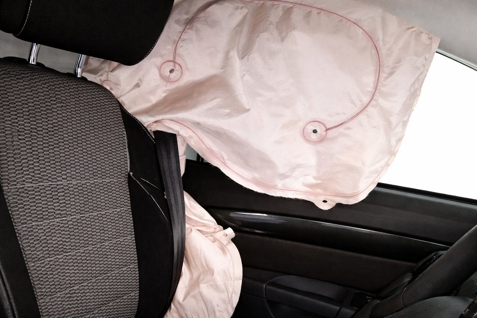 Seitenairbagtauglichkeit bei Sitzbezügen?
