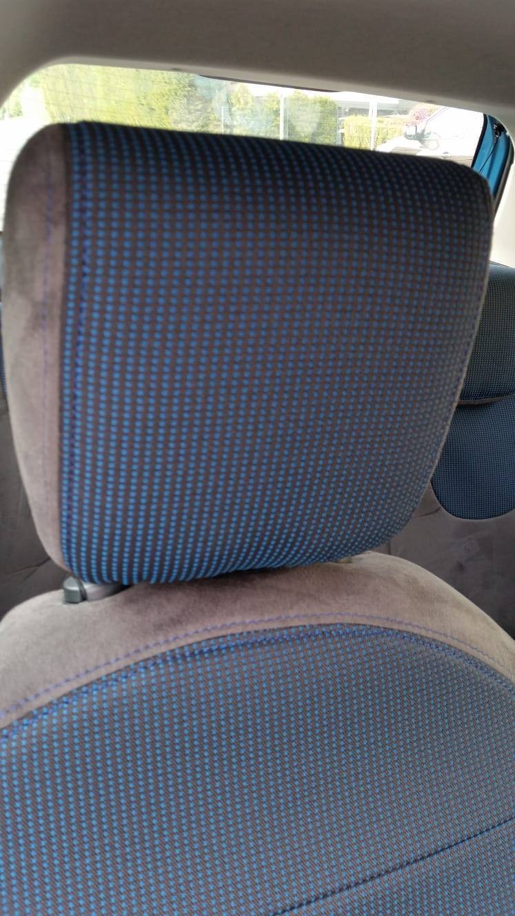Ford Ka Sitzbezuege Textil Blau Grau Kopfstuetze