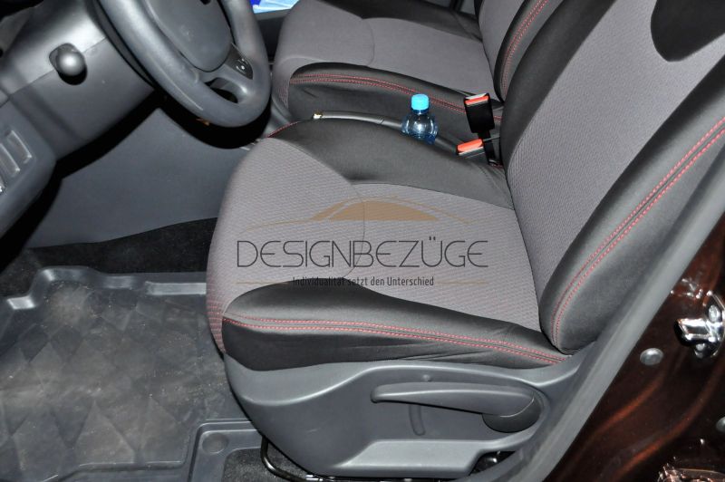 Renault Clio Sitzbezuege Textil Detail Rotnaht