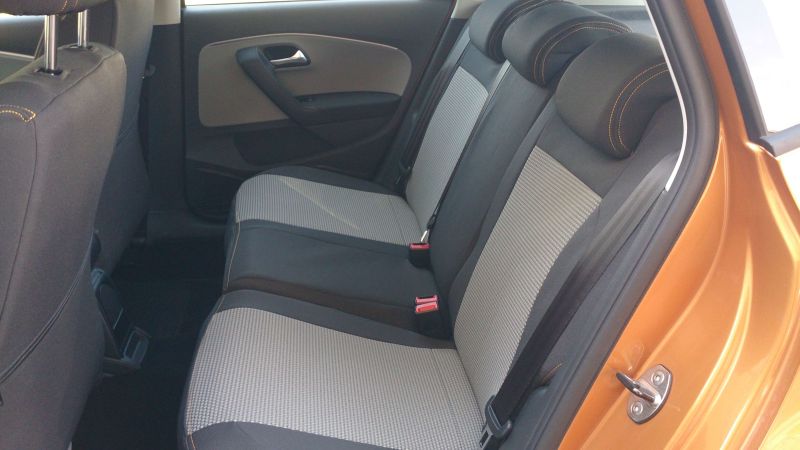 Vw Polo Rueckbank Sitzbezuege Textil Schwarz Grau