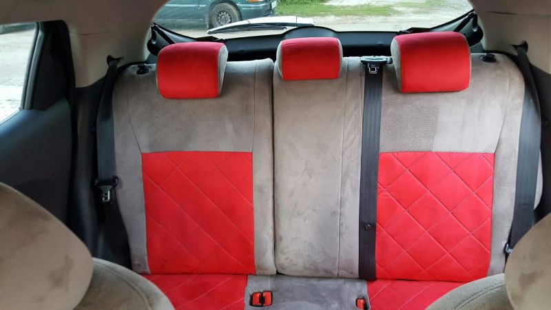 Nissan Juke Sitzbezuege