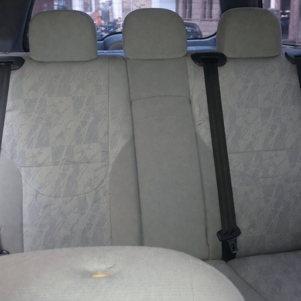 Nissan Primera Ruecksitzbank Originalzustand Vorhe