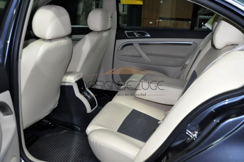 Skoda Superb 1 Schonbezuege