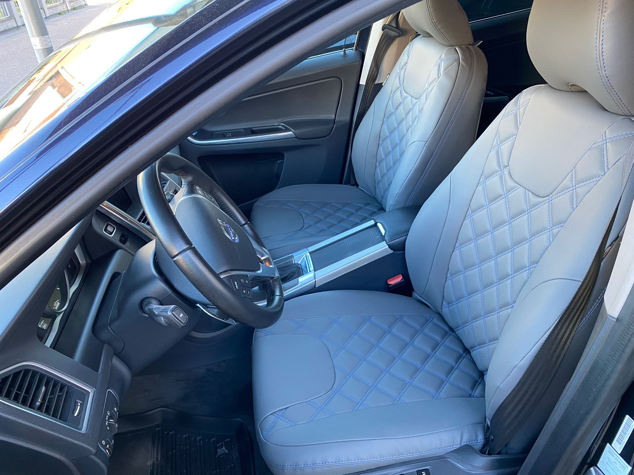 Passende Volvo Xc 60 Sitzbezuege