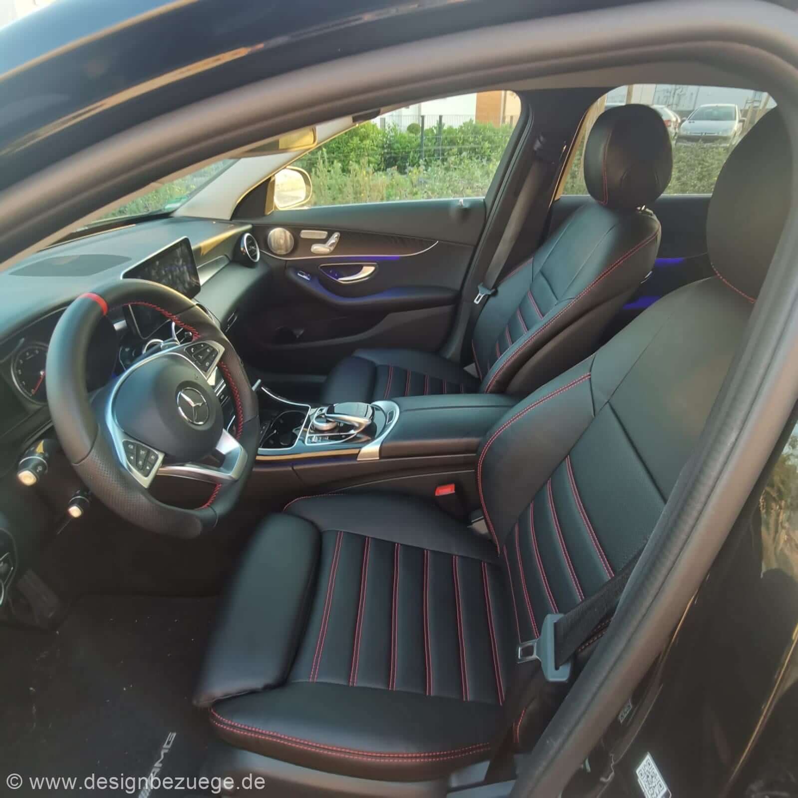 Mercedes C Klasse W205 Sitzbezuege Schwarz Rote Naehte Kunstleder