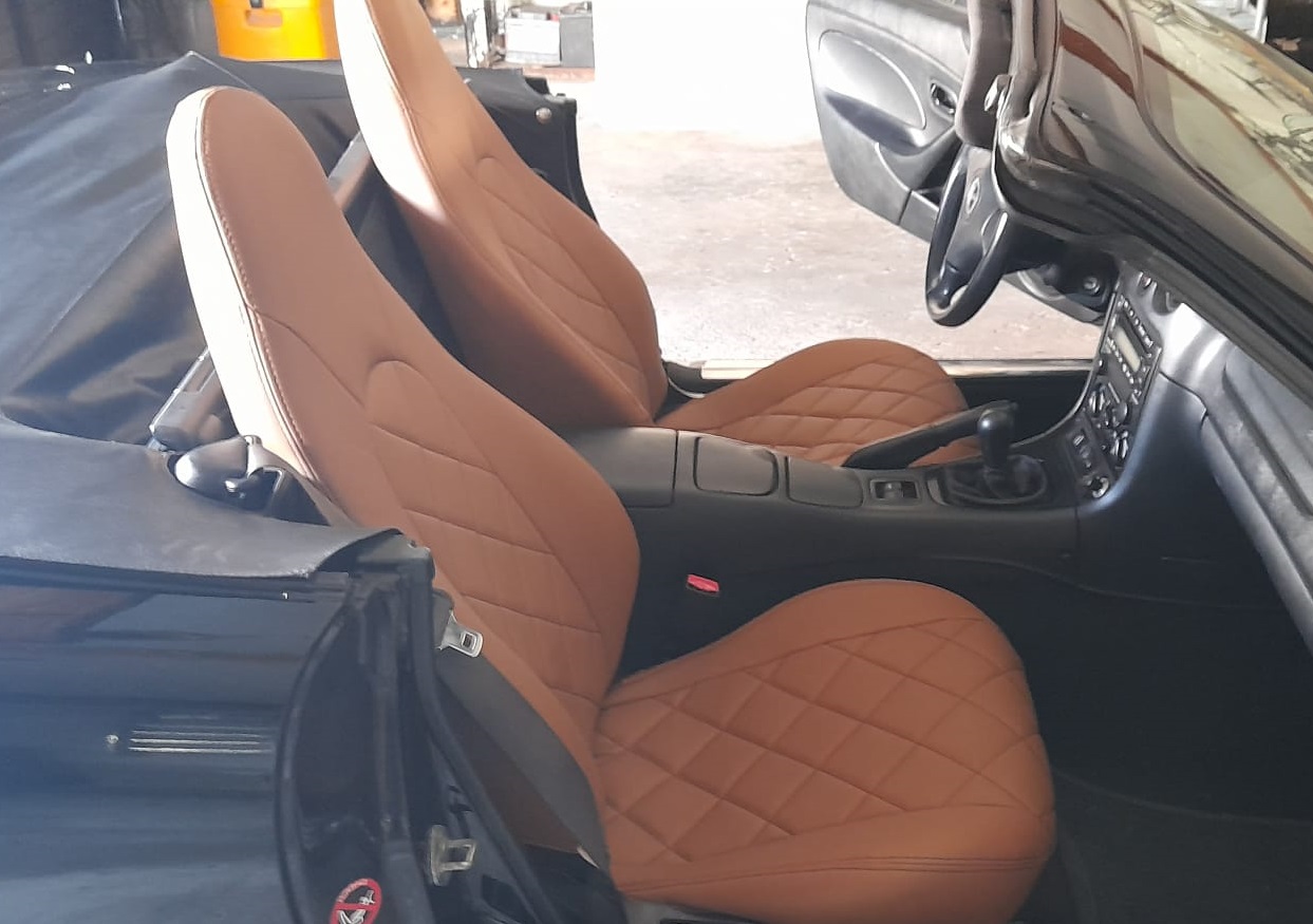 mazda-mx5-autositzbezuege-nach-mass.jpg